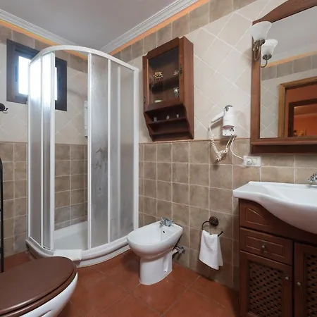 Hacienda La Dehesa (adults Only) 아파트 *